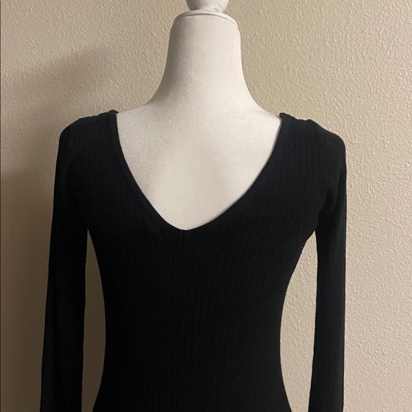 Fashion Nova Black Ribbed Bodycon Maxi Dress V-Neck Long Sleeve – Size M - Picture 8 of 10